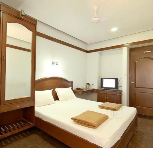 Grand Palace Stay Chidambaram Exterior photo